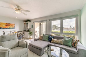 Property Interior | Single-Story Condo | Central A/C & Heating | Free WiFi