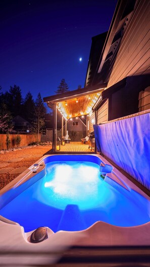 Take in the open night skies from our outdoor amenities including hot tub, covered deck with grill, seating and Solo-brand fireplace or dedicated firepit. 
