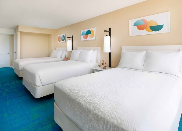 Unit with 3 Double-size beds