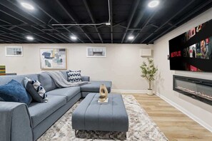 3222 S. 52nd Ct. 30