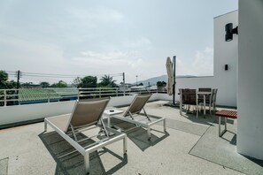 Skyfall Private Pool Villa In Rawai (4757)