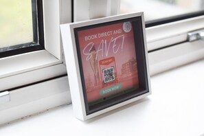 Air Maison, Scan for Direct Booking