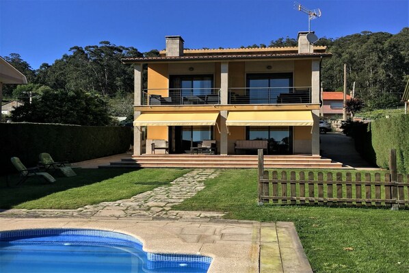 Extérieur maison de vacances [été]
