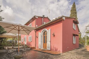 Autumn, Main Entrance, Spring, Summer