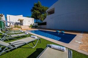 Schwimmbad des Ferienhauses
