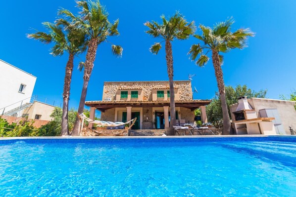 Holiday Home Exterior [summer]