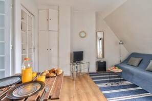 Living Room - Dining Area