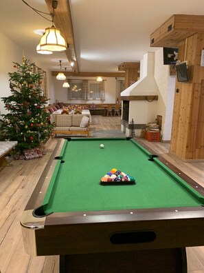 Game room