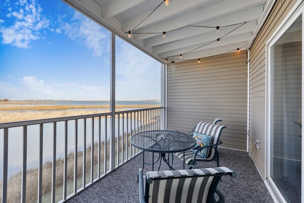 ,Screened Porch,