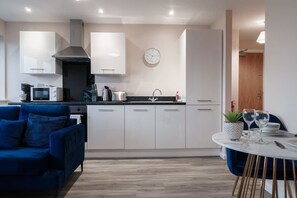 Bright and functional kitchen, perfect for preparing your favourite meals.