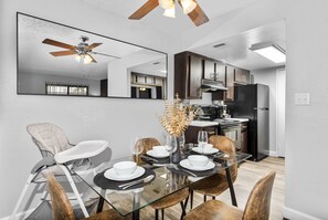 Dining area, seats 4, high chair