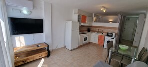 open plan kitchen 