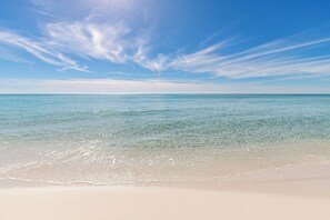 Gorgeous Crystal Beach just across the street!
