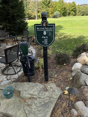 House located on the #8 green