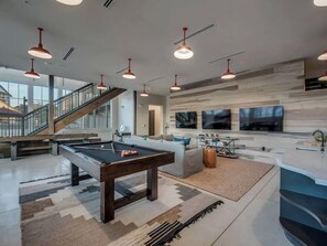 Spielezimmer