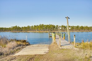Shared Dock & Boat Ramp