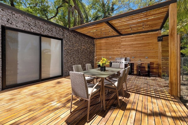 Tropical luxury, just for you.