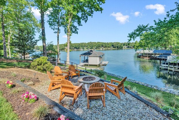 Welcome to Pine & Paddle, Enjoy a crackling fire and views of the lake
