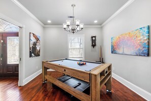 Pool Table - Air Hokey - Ping Pong