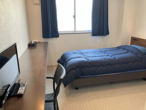 ・[Single] TV and desk included! A comfortable private space for sightseeing and work