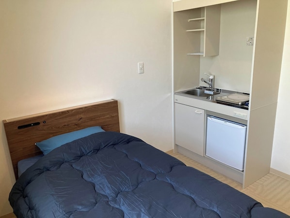 ・[Single] Fully equipped with a unit bath and simple kitchen! Enjoy your own private space in a comfortable private room.