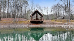 Get ready to experience the magic of the North Georgia mountains—your serene escape awaits! 