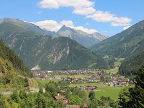 Berg, Bergforms, Hügel, Gebirge, Natürliche Landschaft, Hochland, Landschaft, Senke, Bergstation, Ökoregion