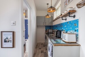 Kitchen 4332