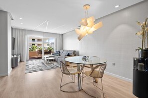 Stayhost (5)
