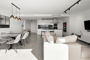 Stayhost (5)