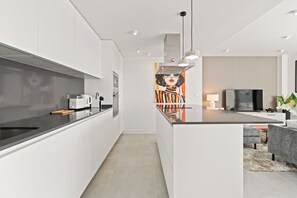 Stayhost (5)