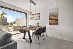Stayhost (4)