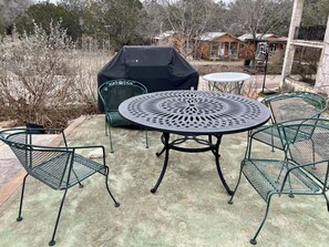 ROL Main House - Back Patio