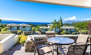 Enjoy your morning coffee or evening aperitif with stunning views of the ocean KGV-24P2