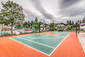 Sport court