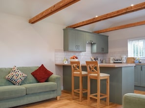 Open plan living space | Brooklands Farm Cottage, Biggleswade