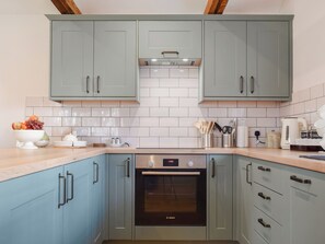 Open plan living space | Brooklands Farm Cottage, Biggleswade