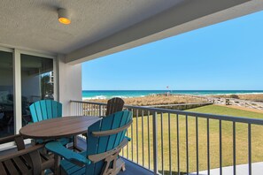Shoreline Towers 1022 balcony