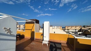 Bahia Roof Terrace view Shower