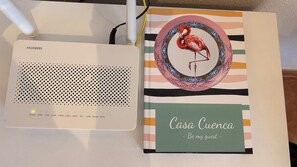 Cuenca Guest Book & wifi