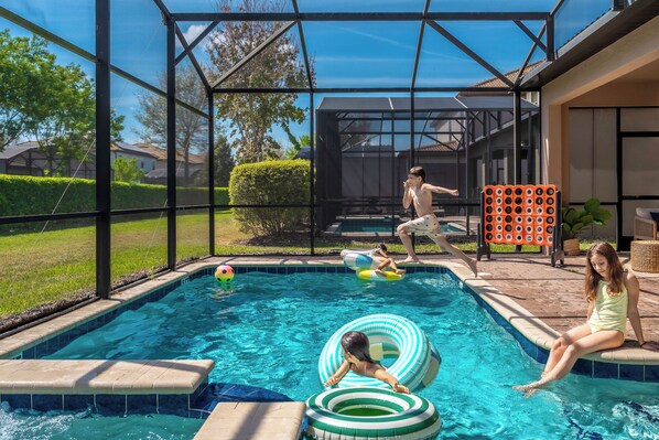 Family-friendly house with pool and Star Wars-themed game room, perfect for kids