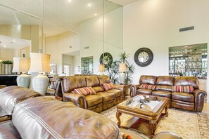 Living Room | Free WiFi | Patio Access
