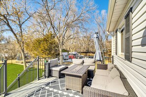 Exterior | Single-Story Apartment | 1st-Floor Unit