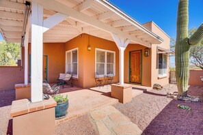 Private Patio | Outdoor Seating