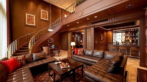 Spacious living area