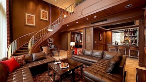 Spacious living area