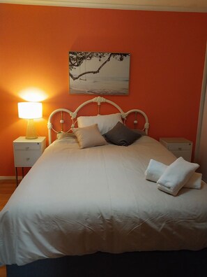 Bedroom 2 has a comfy queen size bed, fresh sheets, quilt & pillows.