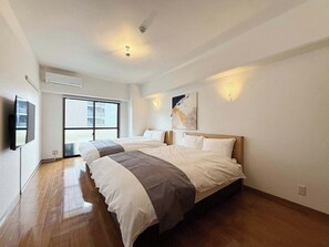 2 Double beds