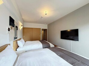 2 Double beds