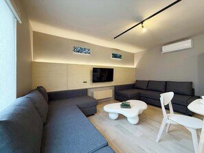 2 Sofabeds